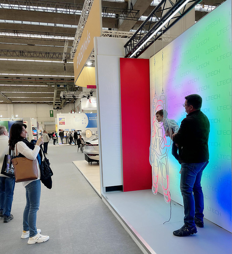 2022light+building德國(guó)·法蘭克福展雷特展位多角度照片